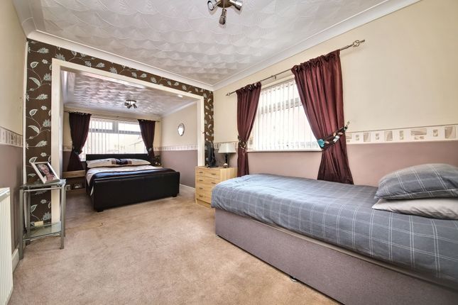 20 Fulbeck Avenue, Wigan photo 4