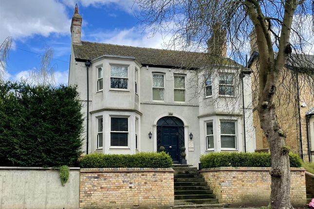 Thumbnail Detached house to rent in Casterton Road, Stamford, Lincolnshire