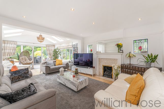 Detached house for sale in Belmont Close, Woodford Green