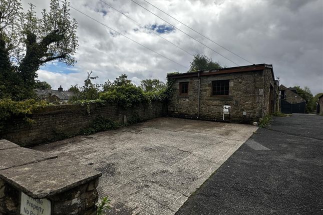 Railside Bungalow, Hufling Lane, Burnley photo 3