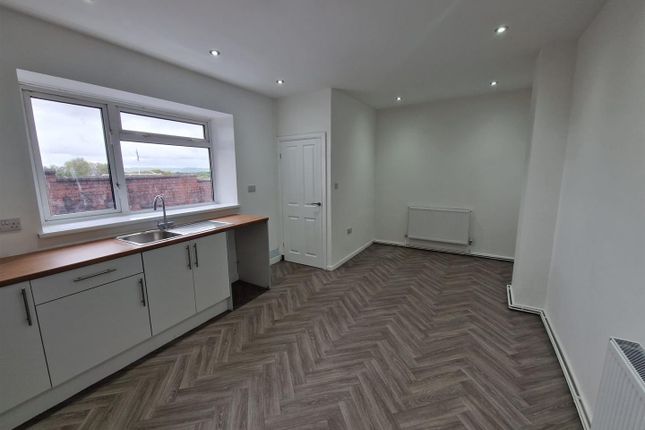 New Road, Swansea photo 2