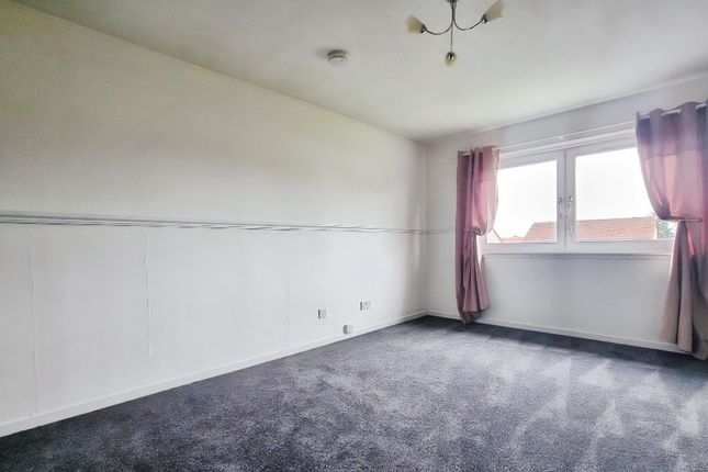 10, Oswald Court, Kirkcaldy photo 3