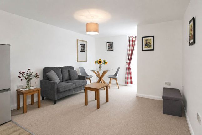 11, Kerr Place, Aylesbury photo 4