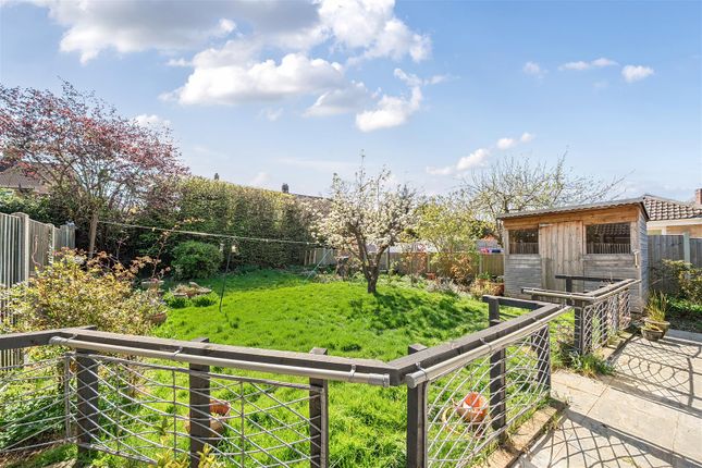 33, Loring Road, Sharnbrook photo 2