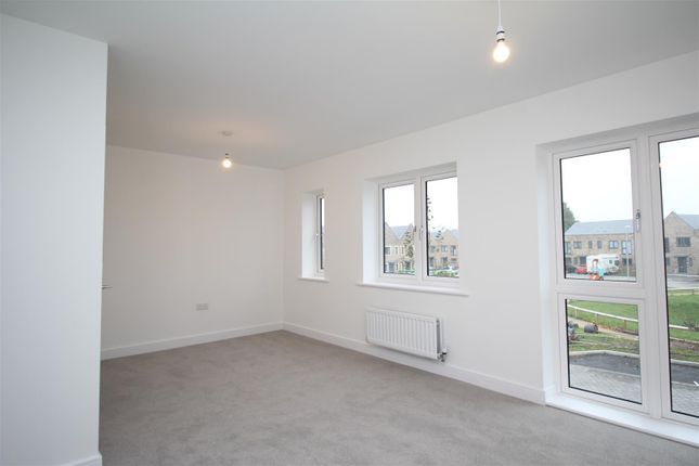 44, Whyman Close, Deal photo 4
