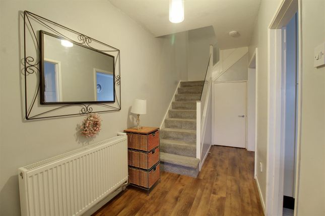 26, Hatherleigh Gardens, Potters Bar photo 3