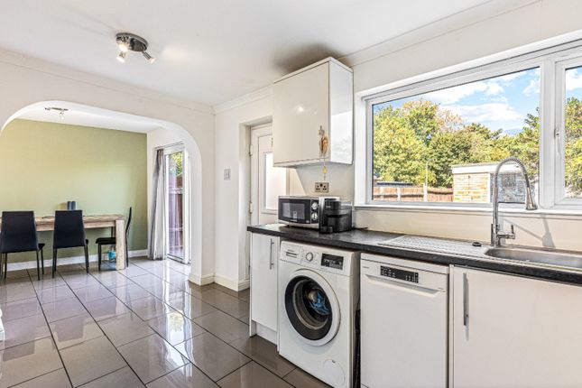 15, Keightley Walk, Leicester photo 5
