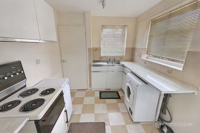 53, Greenmoor Road, Nuneaton photo 4
