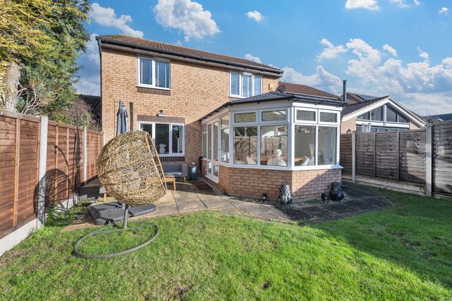 46 Armingford Crescent, Royston photo 4