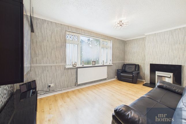 9 St Donats Court, Laleston Close, Cardiff photo 3