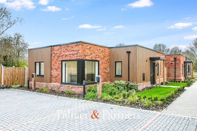 2-bed house on 190A Headley Meadow,, Galleywood Road, Chelmsford, £425,000