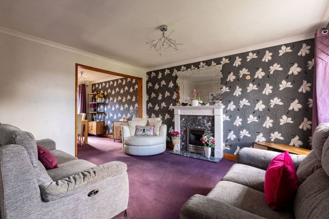 Bickerton Drive, Stockport photo 3