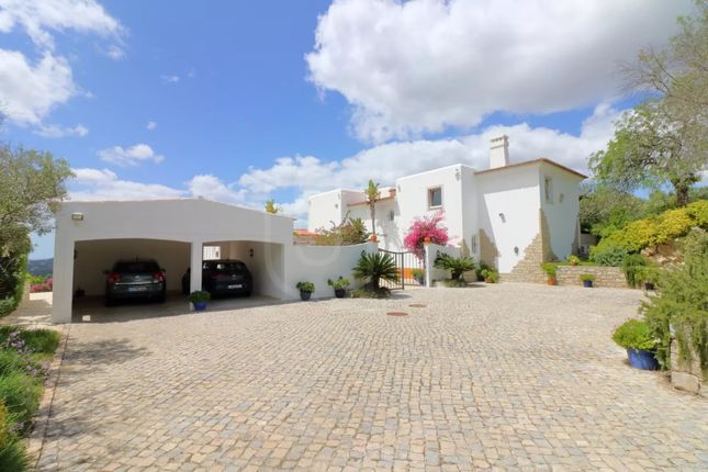 Villa for sale in Loulé, Loulé, Portugal