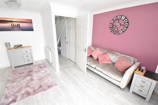 10, Foxhunters Way, Pontefract photo 5
