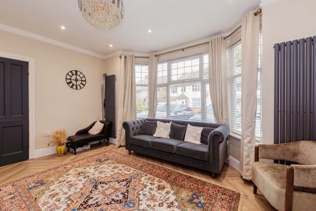 91, Upton Road, Slough photo 4