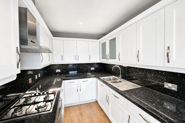 5 Library Place, Alderley Edge photo 3