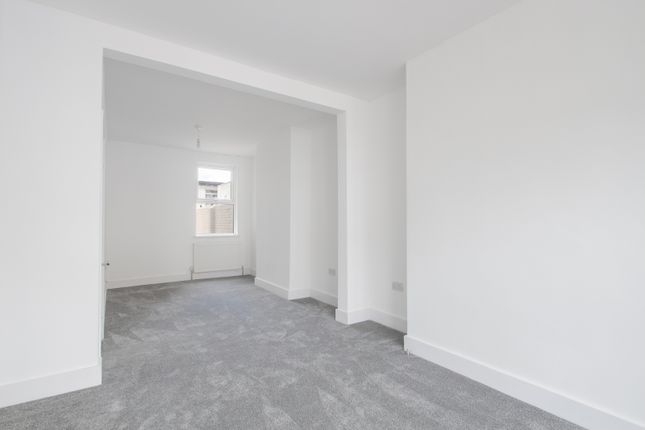 139 Riverdale Road, ERITH photo 3