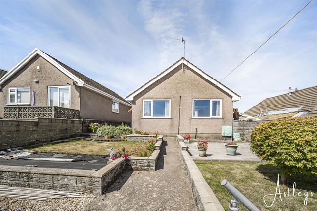 15, Heol Saffrwm, Swansea photo 4