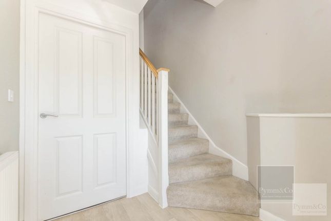2, Dyer Close, Norwich photo 4
