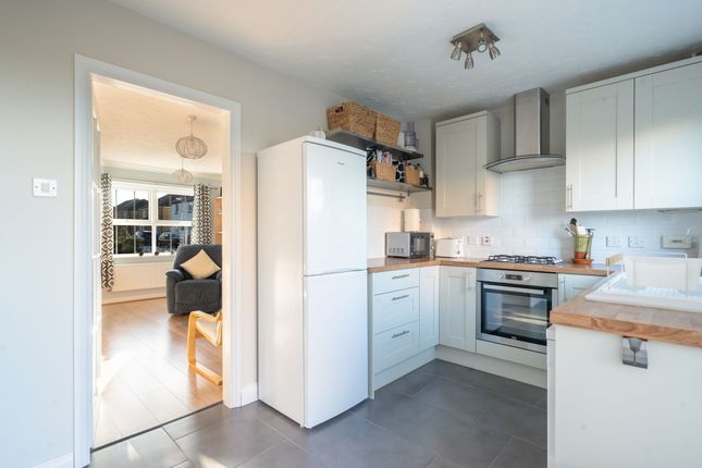 50 Woodlark Drive, Cambridge photo 2