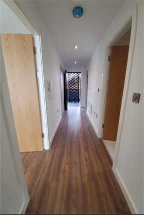 Apartment 15, Crossbank House, Salford photo 4