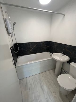 2 Carnegie Avenue, Tipton photo 2