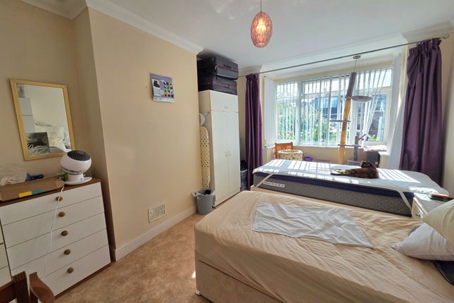 32, GOSPORT photo 5