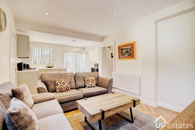 15, Newbold Close, Coventry photo 4