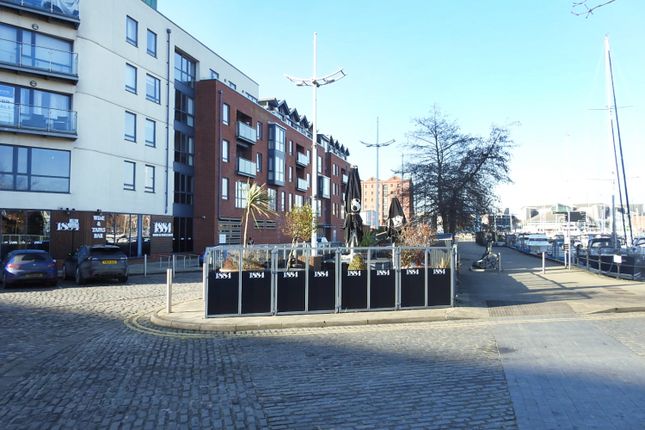Flat for sale in Freedom Quay, Railway Street, Hull