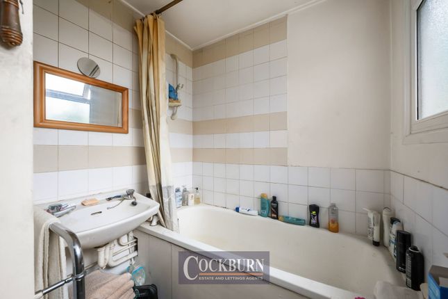 15, St. Keverne Road, London photo 4