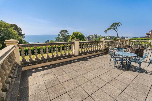 17 Lyncourt, Middle Lincombe Road, Torquay photo 2