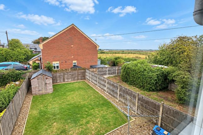 1B, High Tree Lane, Walton-on-the-Naze photo 2