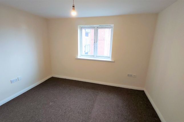 7, Addenbrook Drive, Liverpool photo 2