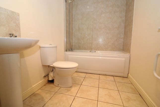 Flat for sale in 5, Upper Millergate, Bradford