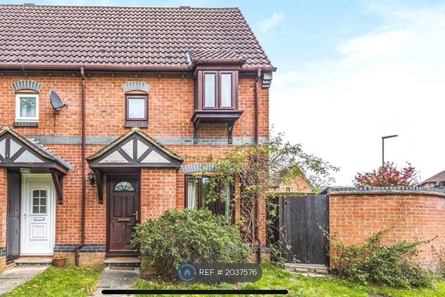 Thumbnail Terraced house to rent in Dairymans Walk, Guildford