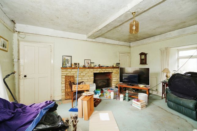 Detached house for sale in Faringdon Road, Stanford In The Vale, Faringdon