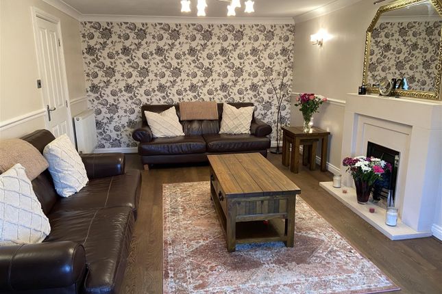 Detached house for sale in Spinners Way, Lower Hopton, Mirfield