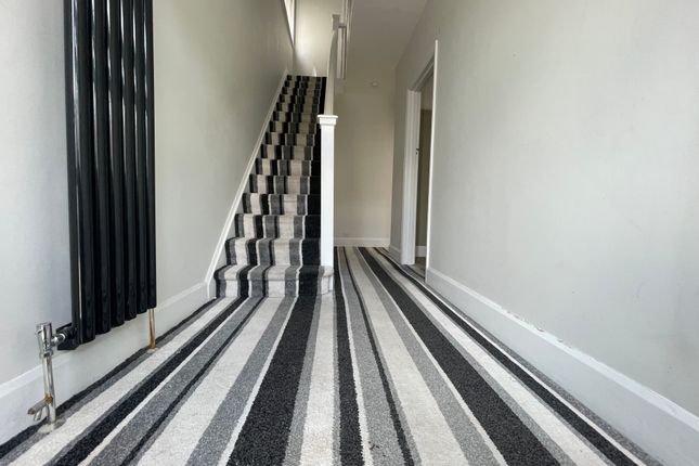 12, Chantry Road, GOSPORT photo 4