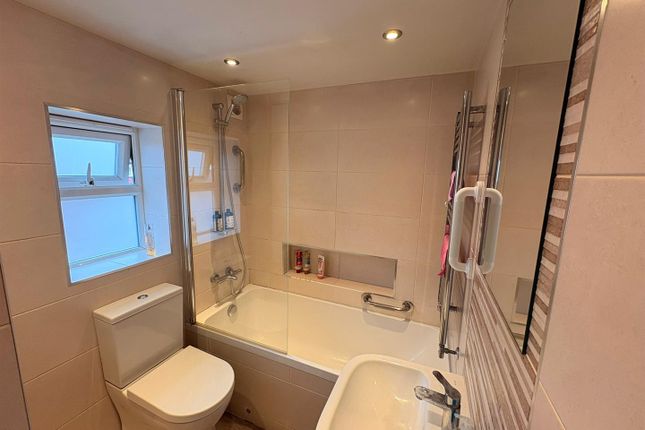 11, Lytton Road, Manchester photo 2
