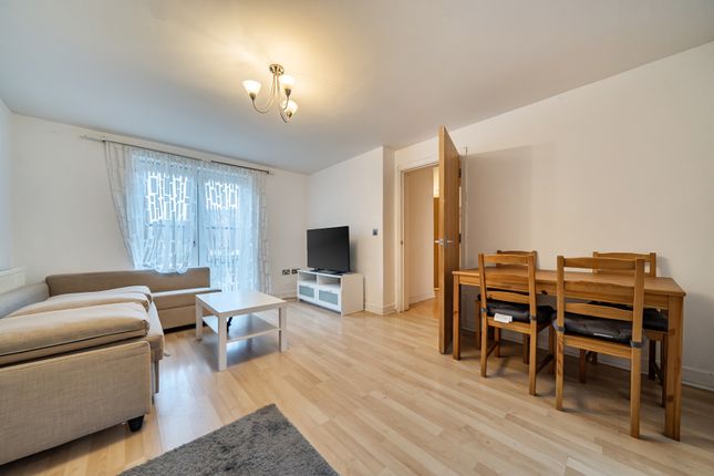 Flat 4, East Lodge,, Allenby Road, London photo 3