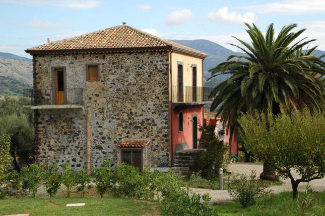 Thumbnail Country house for sale in C.Da Pietramarina, Castiglione di Sicilia, Sicilia