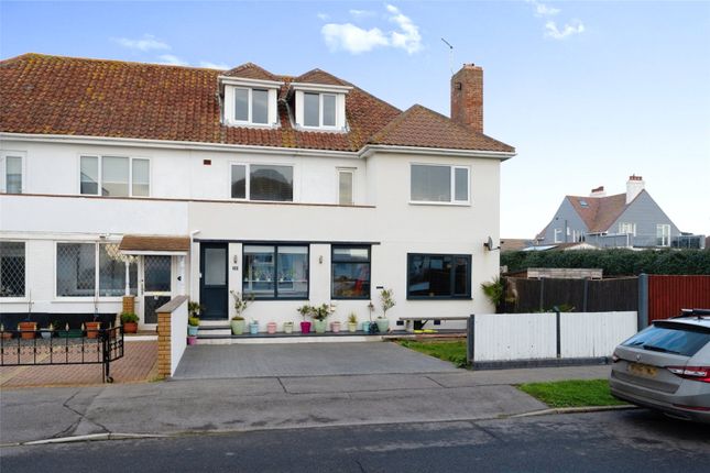 Thumbnail Flat for sale in Bembridge Drive, Hayling Island, Hampshire