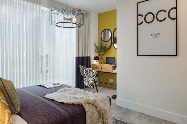Flat for sale in Agnes George Walk, London