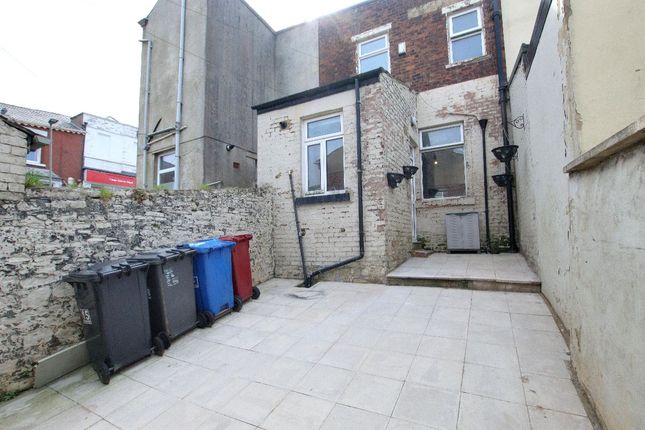 15 Pritchard Street, Blackburn photo 5