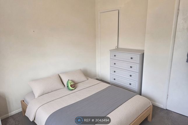 Flat, Saffrons Court Downview Road, Worthing photo 5