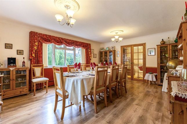 Willow Lodge, 2, Chapel Road, Cambridge photo 4