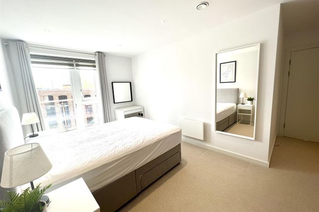 Flat for sale in Leetham House, York