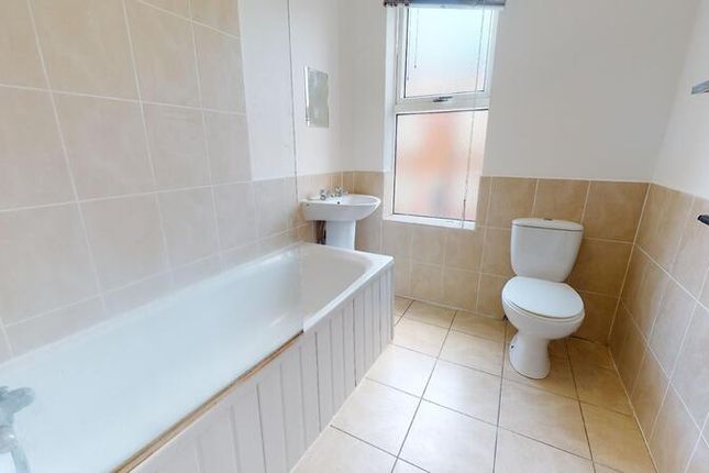 Terraced house for sale in Harold Place, Hyde Park, Leeds