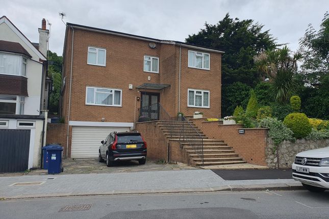 Thumbnail Detached house for sale in The Vale, Golders Green