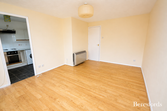 166, Redmayne Drive, Chelmsford photo 3